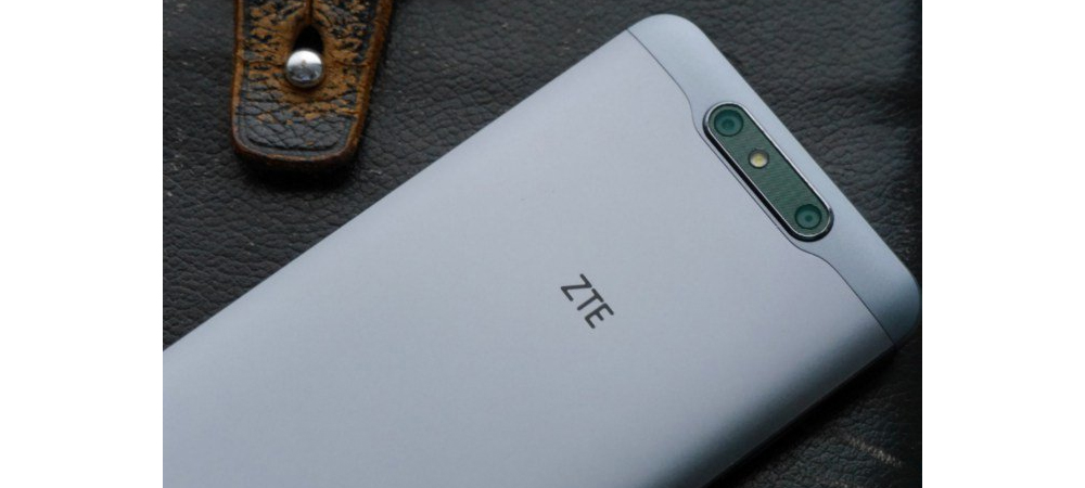 ZTE Blade V8, mid-range Android smartphone with dual camera 3